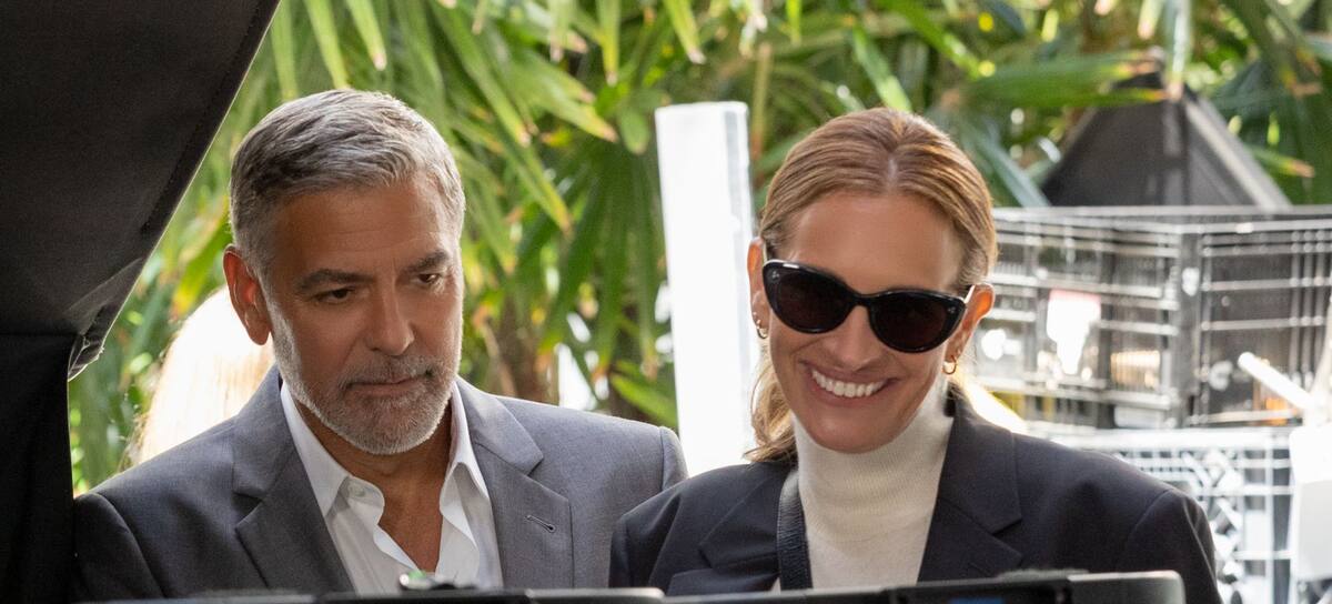 George Clooney y Julia Roberts en el set de 'Viaje al Paraíso'.