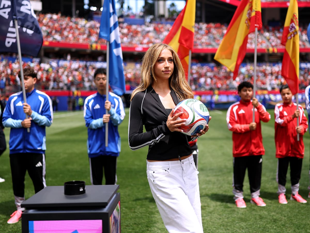 Tate McRae se convierte en el amuleto de La Roja en los cuartos de final del Mundial 2026