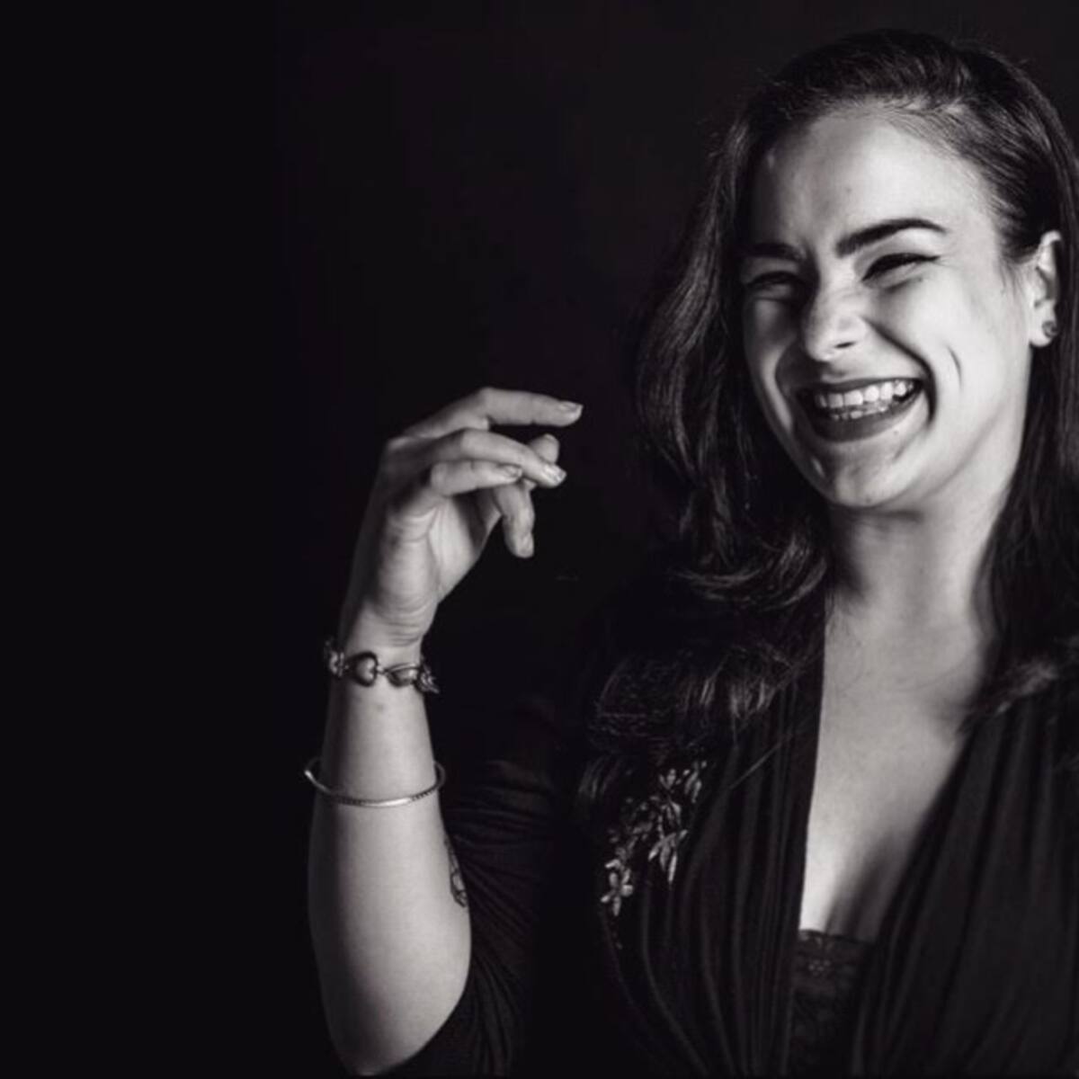 Conoce a Valerie Troncoso