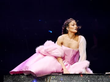 Jennifer Lopez y David Guetta incendian la pista con 'Save Me Tonight'