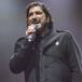 El hijo de Antonio Orozco encuentra su sitio en la música, pero en una faceta muy distinta a su padre
