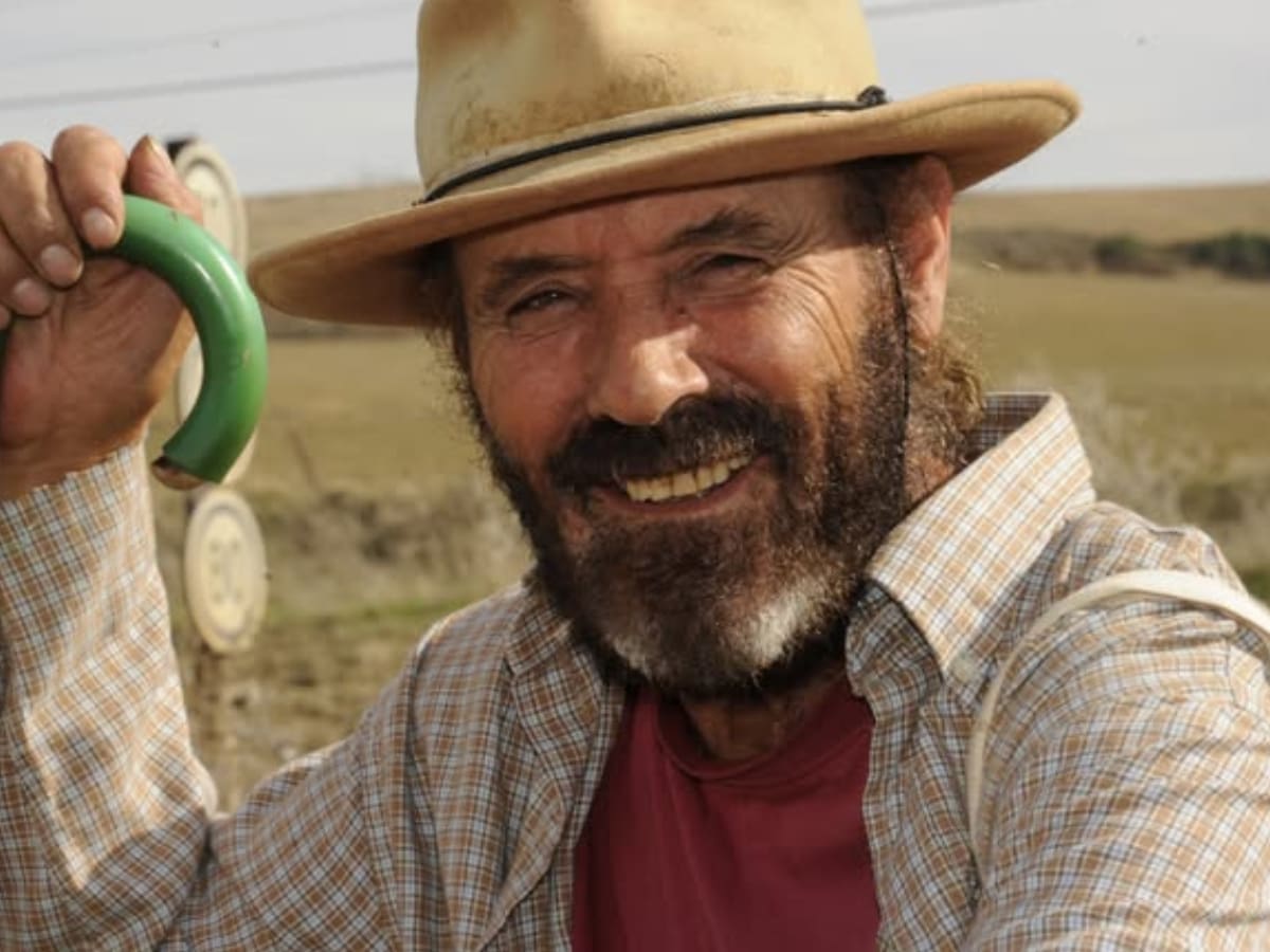 Muere a los 81 años, José Domínguez Muñoz, ‘El Cabrero’, artista andaluz que colaboró con Reincidentes o Peter Gabriel