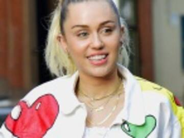 Miley Cyrus vuelve a la música con su nuevo single ‘malibu’