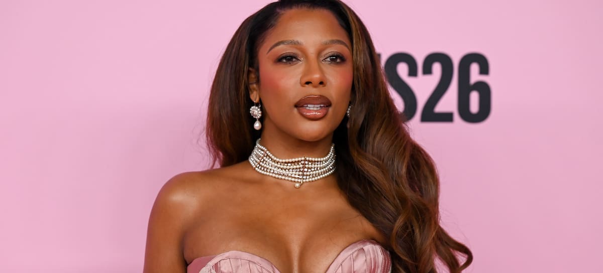 Victoria Monét, en la alfombra roja del desfile de Victoria's Secret 2026