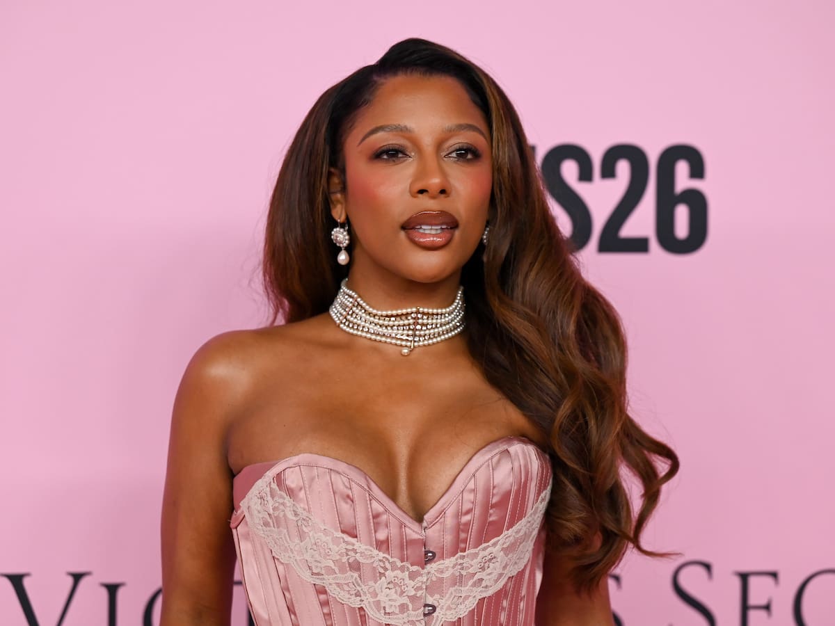 Bruno Mars, SZA y más colaboradores en el nuevo disco de Victoria Monet