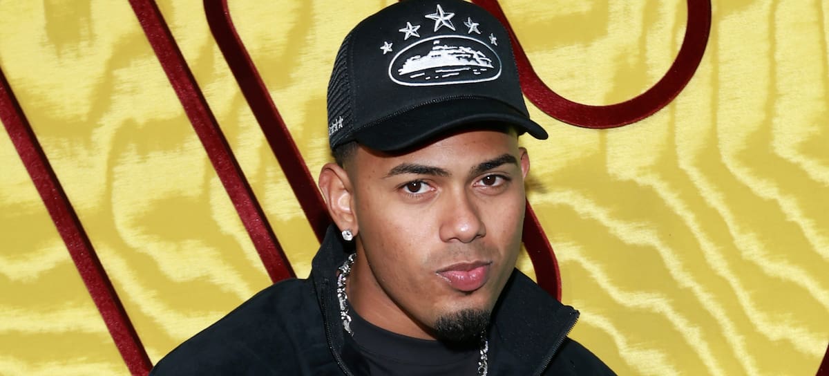 Myke Towers, candidato a la lista con ‘La falda’.