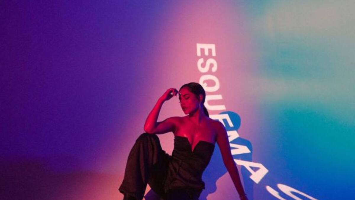 BECKY GEstrena Nuevo Álbum
ESQUEMAS