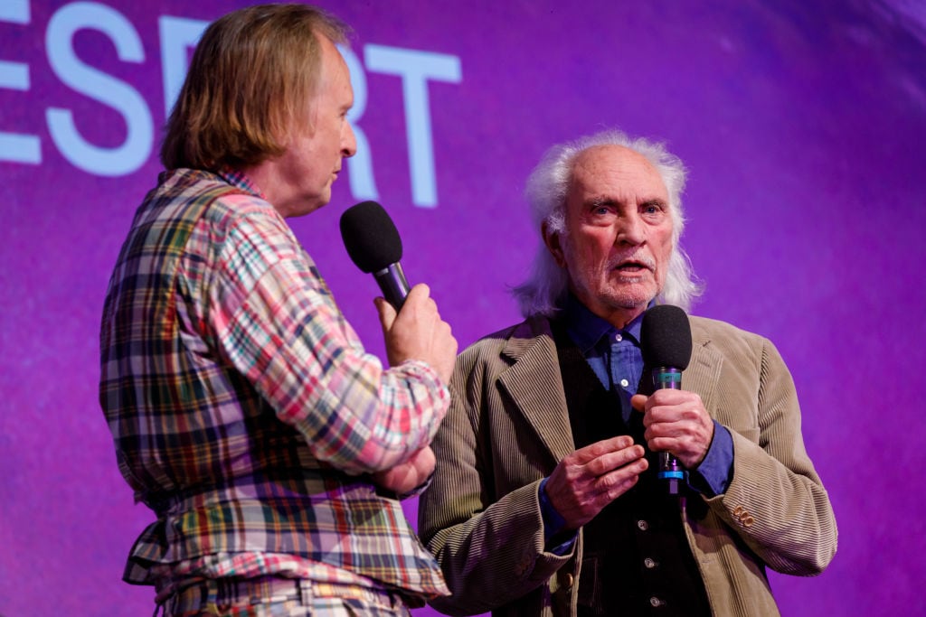 Los actores Brian Robinson y Terence Stamp, 2019