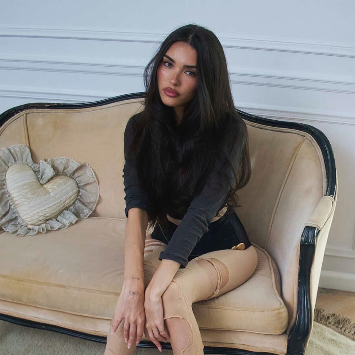 Entrevista a Madison Beer: su amor por Rosalía, cómo conoció a Karol G y su próximo álbum 'Locket'