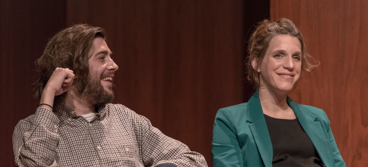 Salvador y Luísa Sobral (R) recibieron el premio Personalidad del Año otorgado por la Asociación de Prensa Extranjera en 2018.