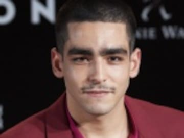 Omar Ayuso (Élite) sube una foto haciendo sexcam