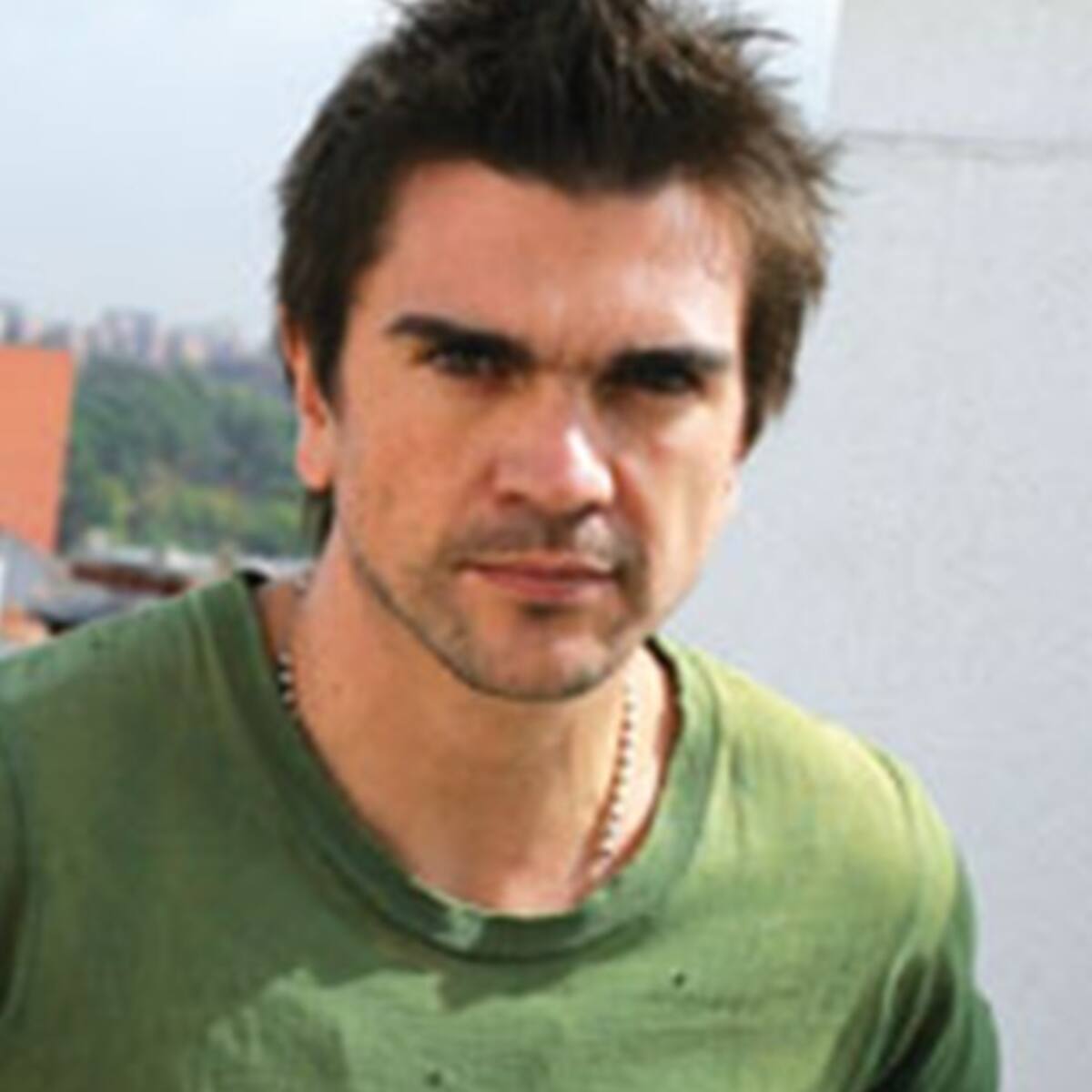 Juanes prepara lanzamiento de álbum