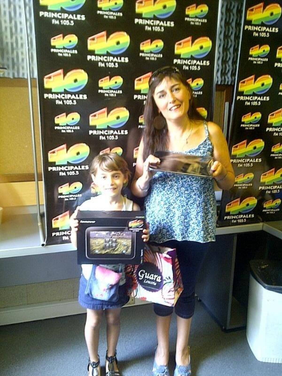 Silvia Carabetta ganadora de Tablet 05/03/2012 por sms.