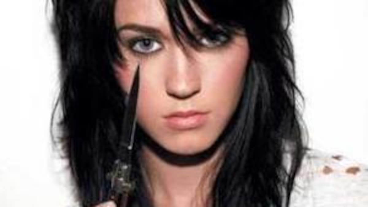 Una enferma Katy Perry pide a sus fans que recen por ella