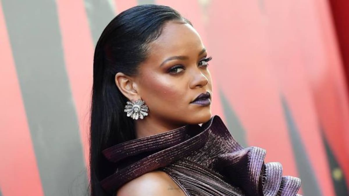 Rihanna dona 5 millones de dólares para combatir el coronavirus