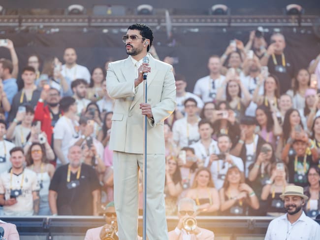 Bad Bunny hace parada en Barcelona con su "DeBI TiRAR MaS FOToS" Tour, mayo de 2026