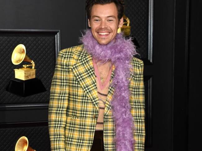 Harry Styles, en la alfombra roja de los Grammy 2021
