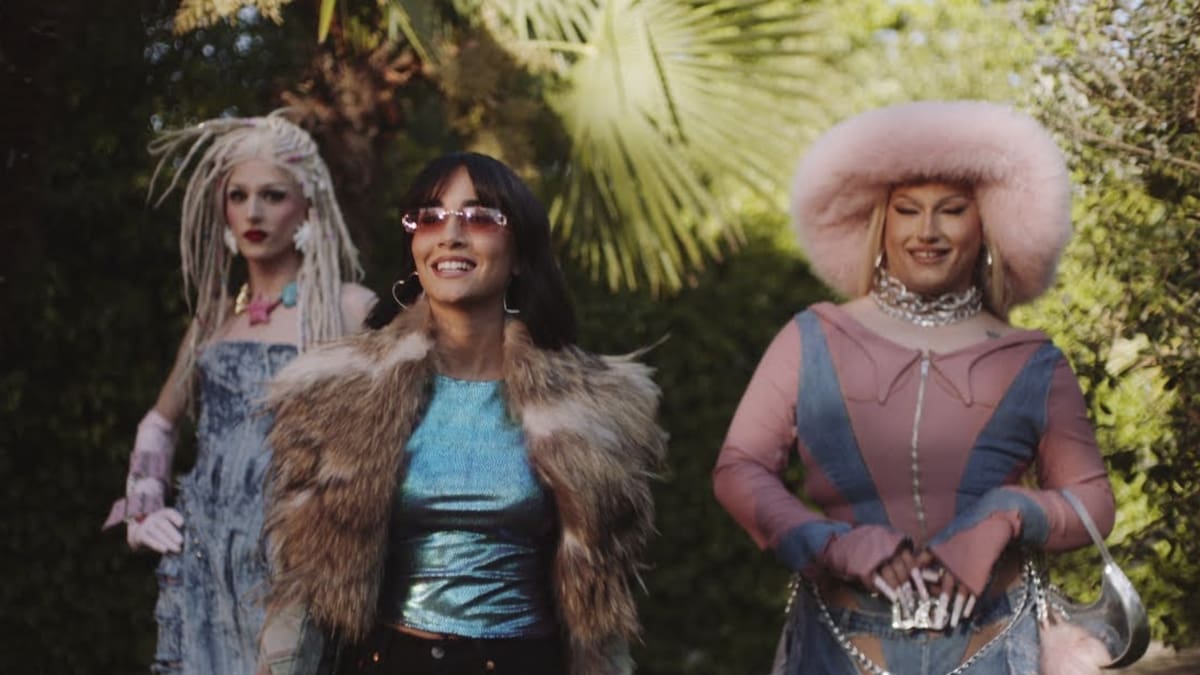 Todas las claves del videoclip de 'Las Babys' de Aitana: desde la mansión donde se ha rodado hasta la frase oculta