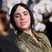 Pillan a Billie Eilish besando a su nuevo novio en las calles de Los Ángeles