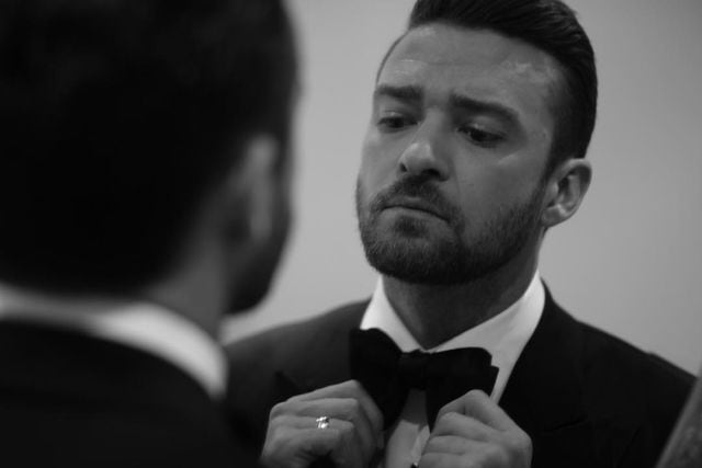 Justin Timberlake, acicalándose por si consigue el número 1.