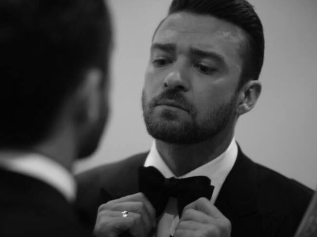Justin Timberlake, acicalándose por si consigue el número 1.