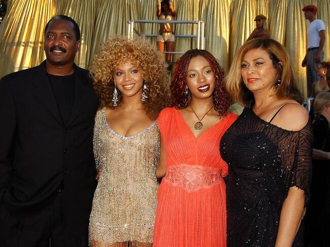 Beyonce con su familia en la premiere de 'Austin Powers en Miembro de Oro'
