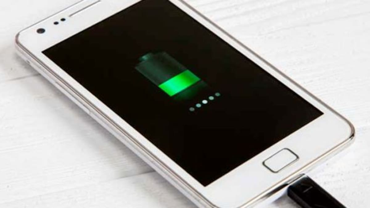 Cinco trucos para que te dure más tiempo la batería de tu celular