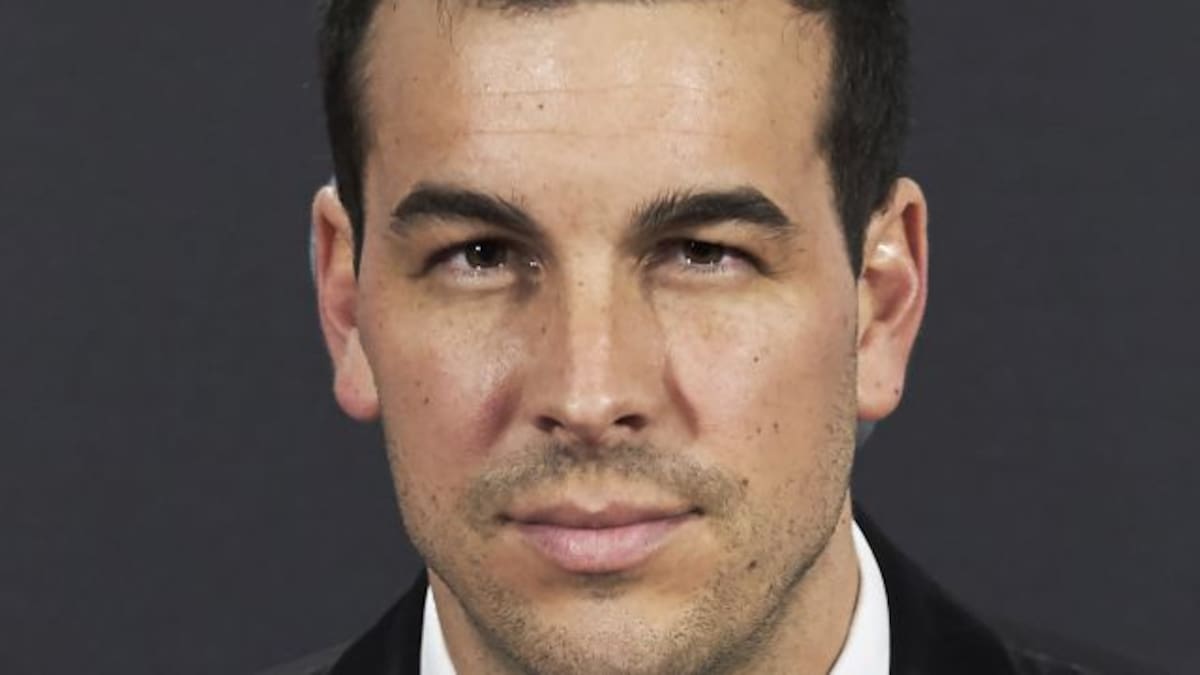 ‘Chulo’ y ‘creído’, adjetivos de la última portada de Mario Casas