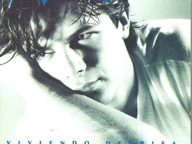 Portada de 'Viviendo deprisa'