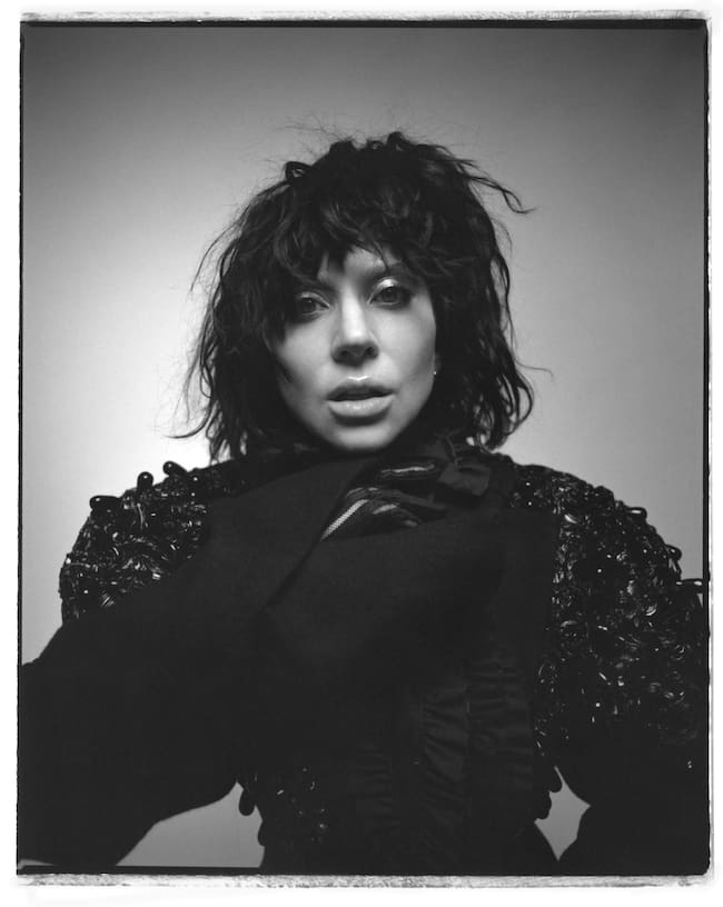 Lady Gaga en una foto promocional de 'Mayhem'