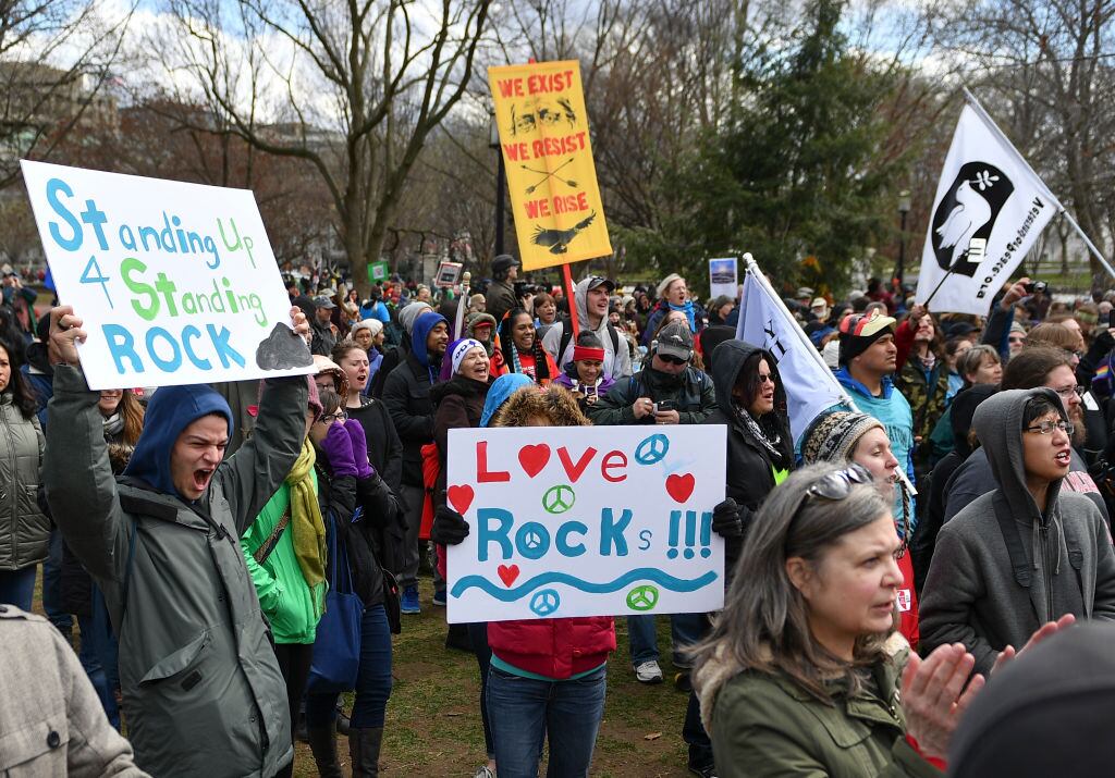 Protesta en 2016 Washington, DC contra el proyecto de Energy Transfer.