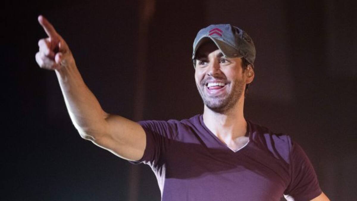 A Enrique Iglesias le da igual en español que en inglés