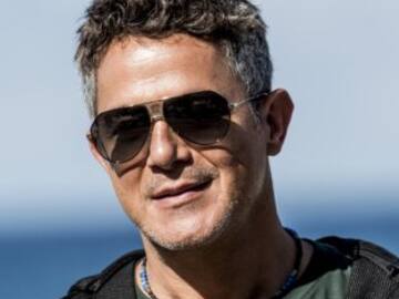 Alejandro Sanz se cambia de look y todos reaccionan: “Vaya cambio”