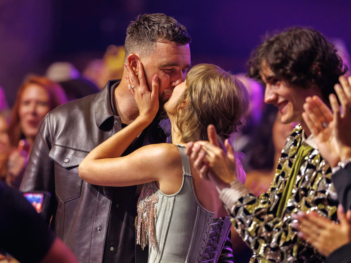 Todos los detalles de la boda de Taylor Swift y Travis Kelce: de Adam Sandler como oficiante a la ausencia de damas de honor