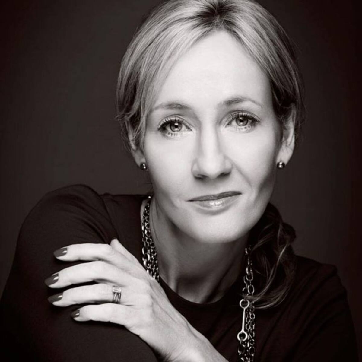 ¡Gran corazón! J.K.Rowling ayuda a los fans de Harry Potter