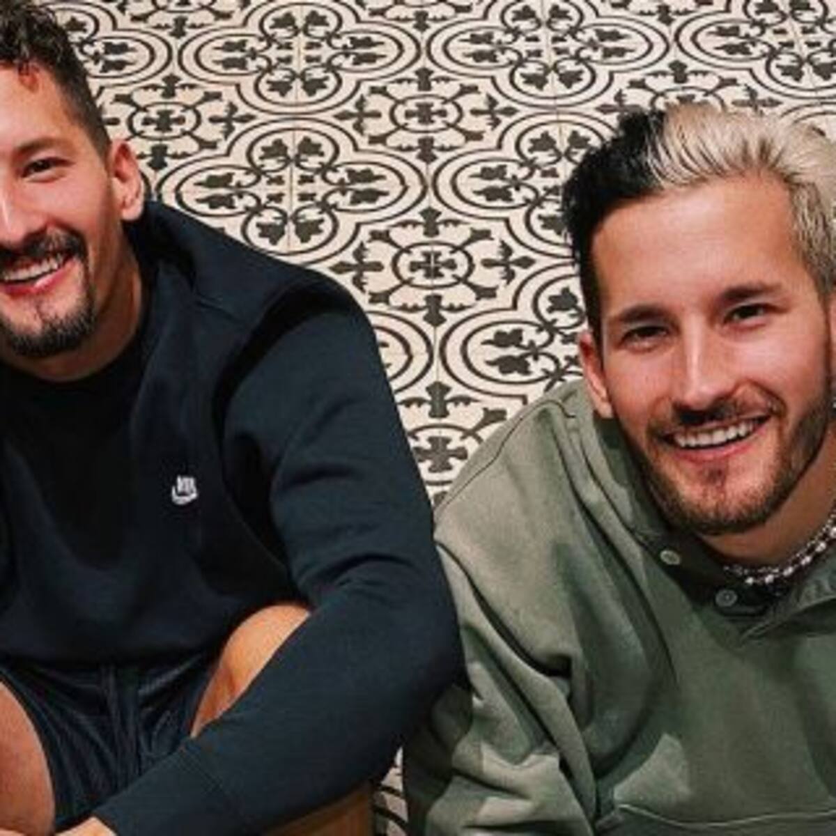 Mau & Ricky preparan un tema con una artista mexicana