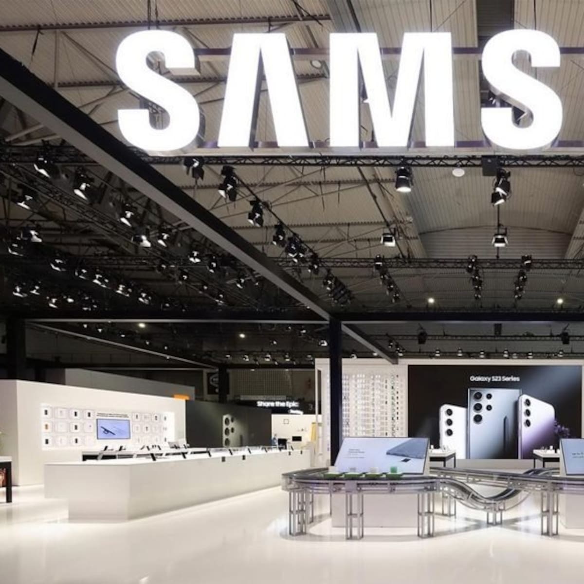 Samsung revela detalles sobre sus primeras gafas con IA y da la fecha de su Galaxy M17e