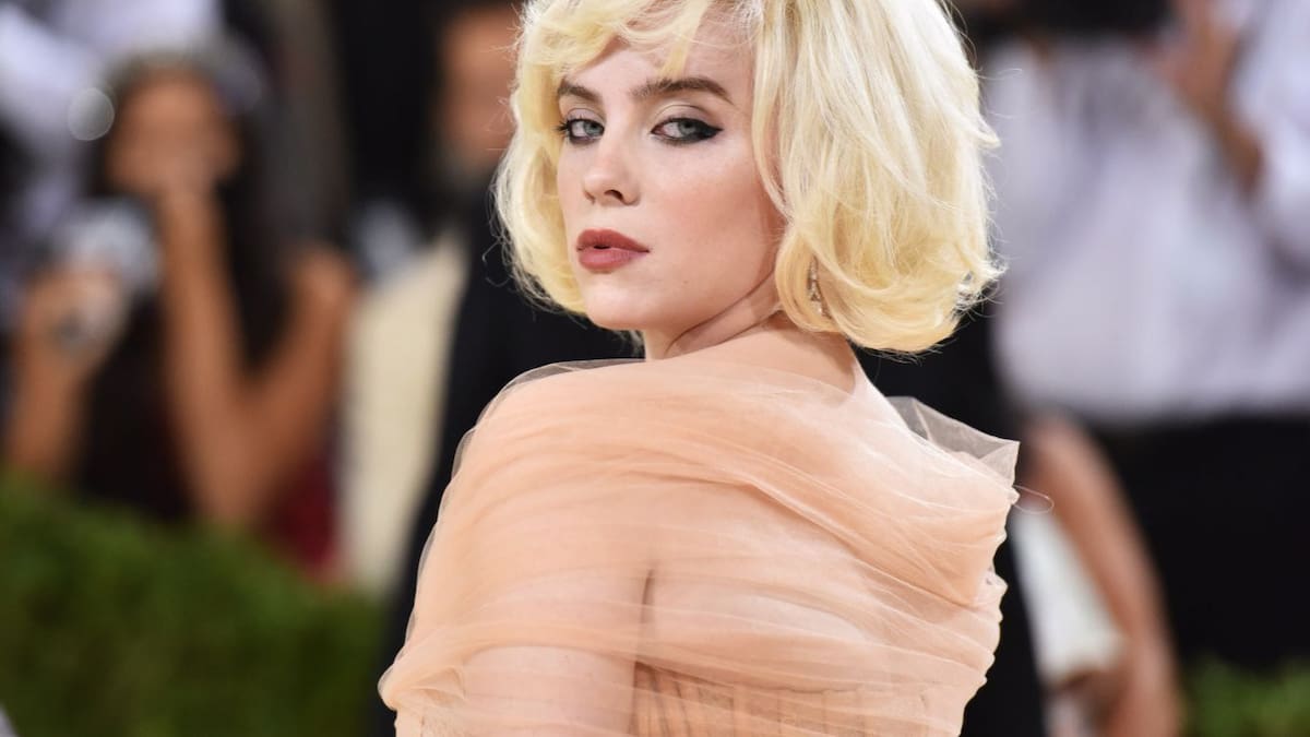 Billie Eilish y Finneas ponen la musica a una nueva boyband