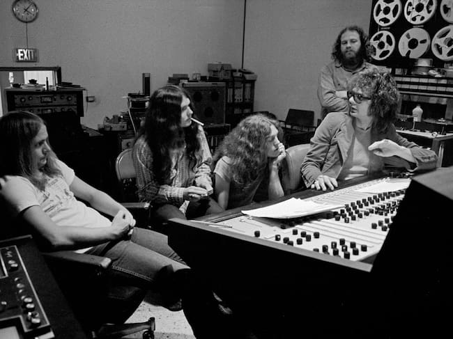 Lynyrd Skynyrd trabajando con Al Kooper en el estudio de Atlanta, Georgia.