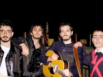 MORAT ARROPA LOS DEFECTOS Y LAS ILUSIONES EN SU NUEVA CANCIÓN, ‘VALEN MÁS’