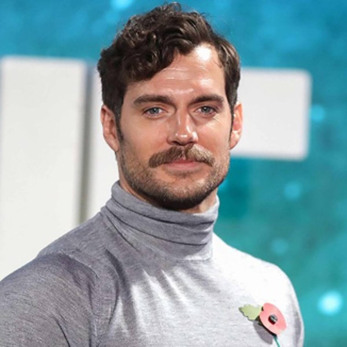 Así se ve Henry Cavill en su nuevo papel para película de Netflix