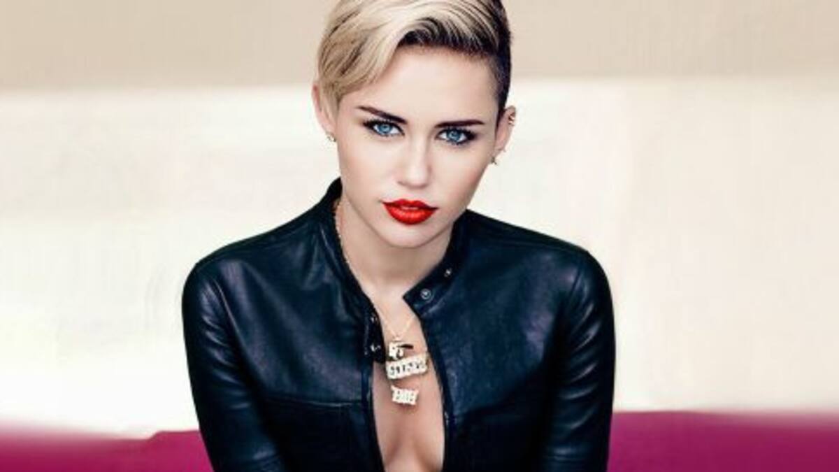 ¡Miley Cyrus ya anda con anillo de compromiso!