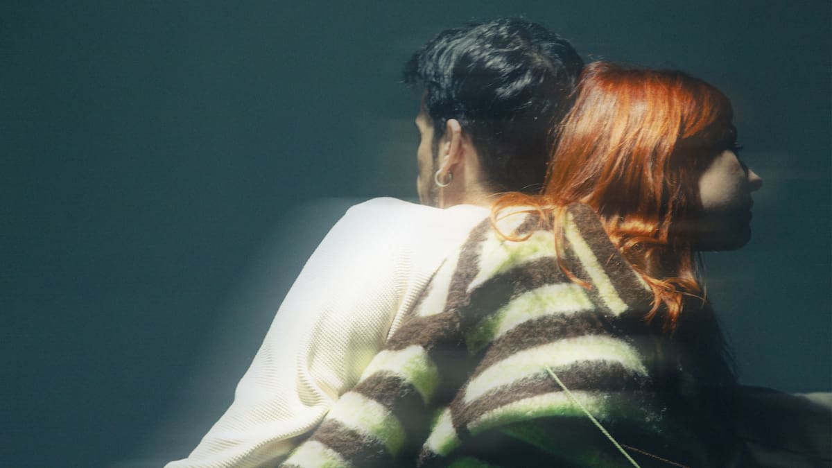 Júlia Blum estrena 'Només amb Tu': un nou pas endavant cap al seu univers pop més eteri