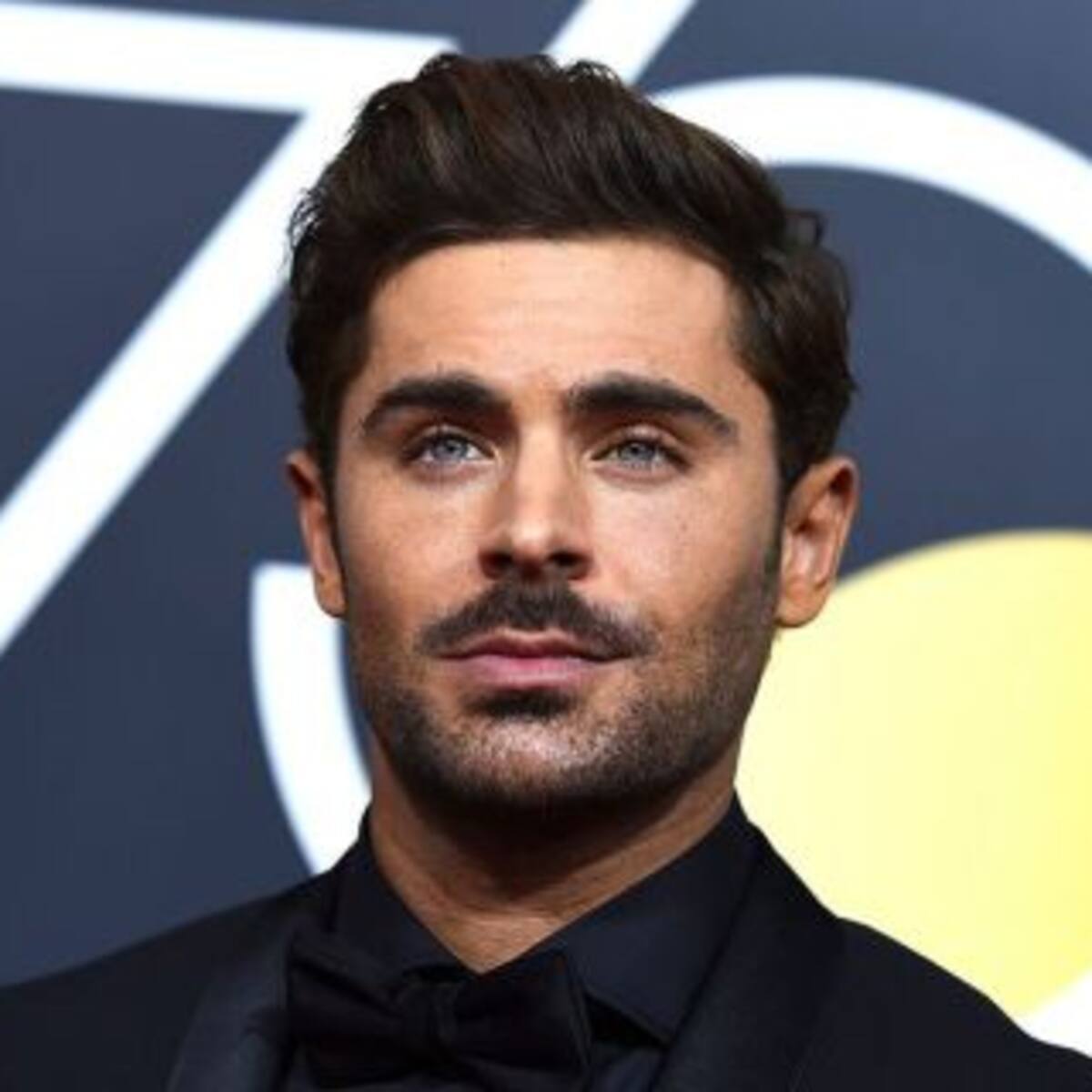 Zac Efron sorprendió con un inesperado cambio de look
