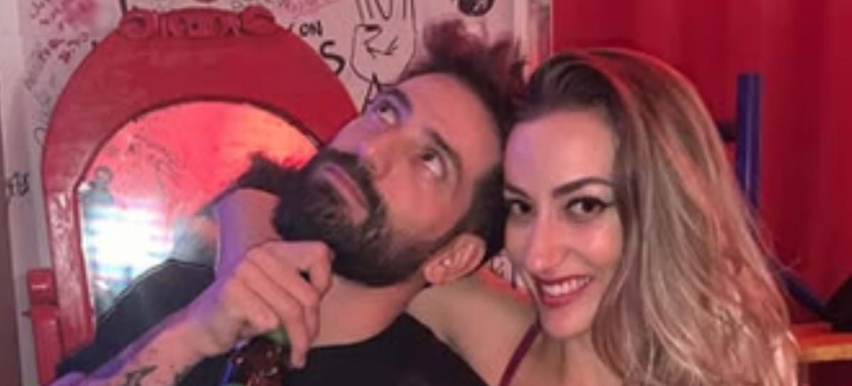 DJ Nando Costa y Begoña Rodríguez.
