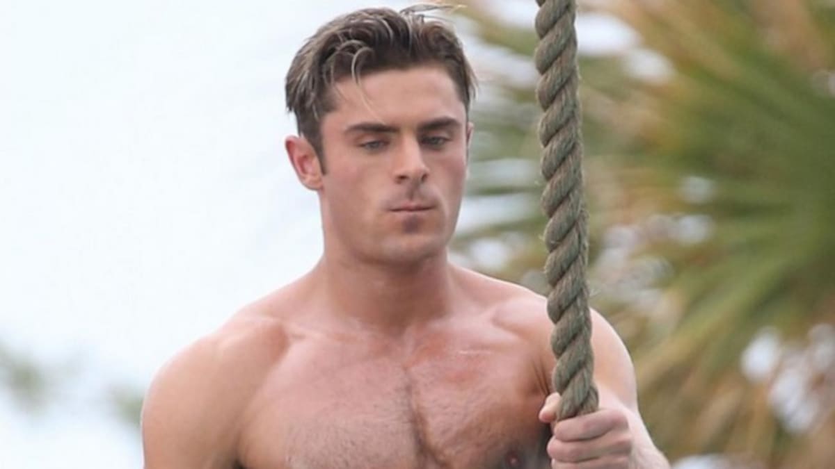 Zac Efron pasa de chico Disney a socorrista hot