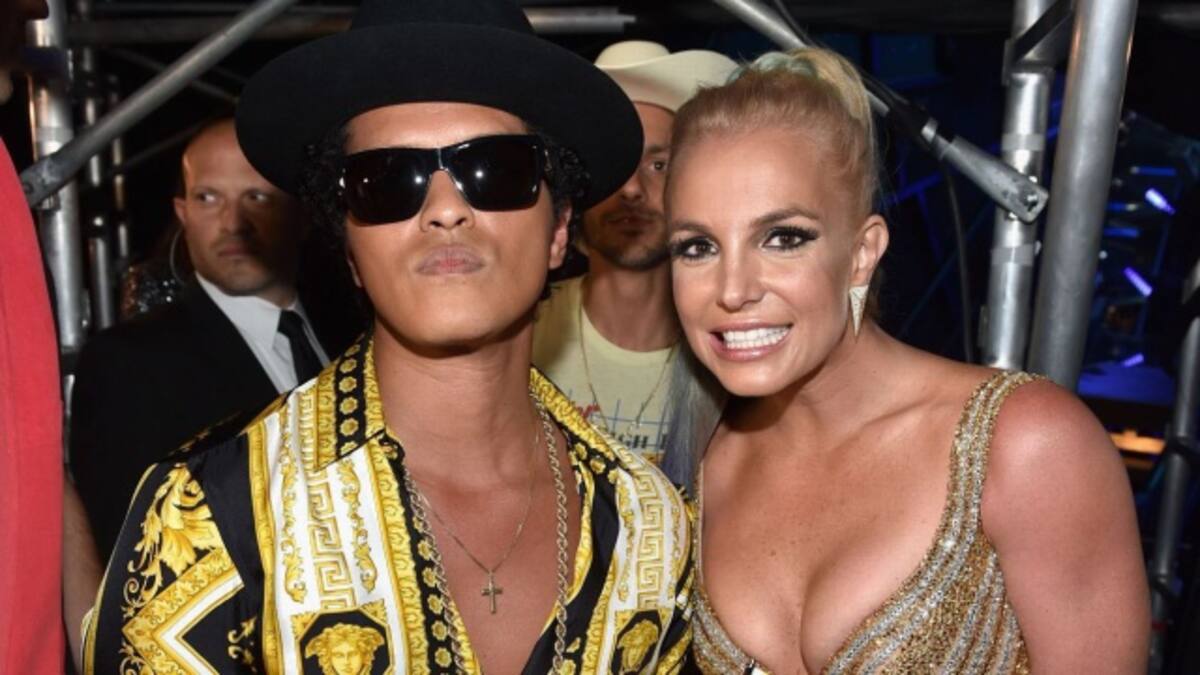 Britney y Bruno en la Fórmula 1