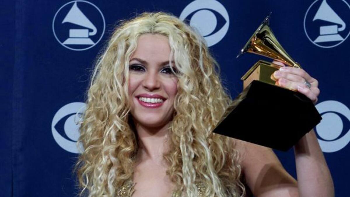 Shakira celebra los 20 años de su Unplugged
