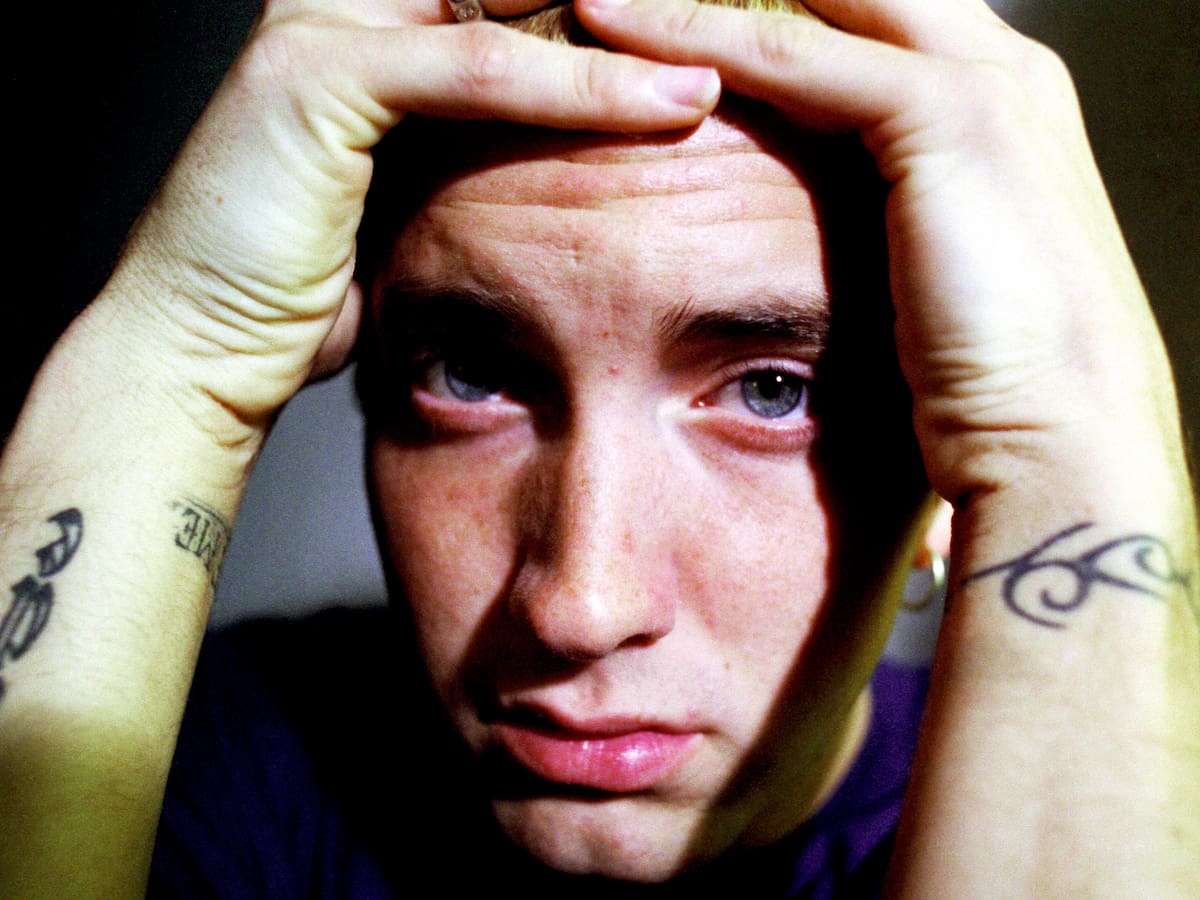 Eminem abre su armario más codiciado y salen a subasta 117 zapatillas de su colección privada