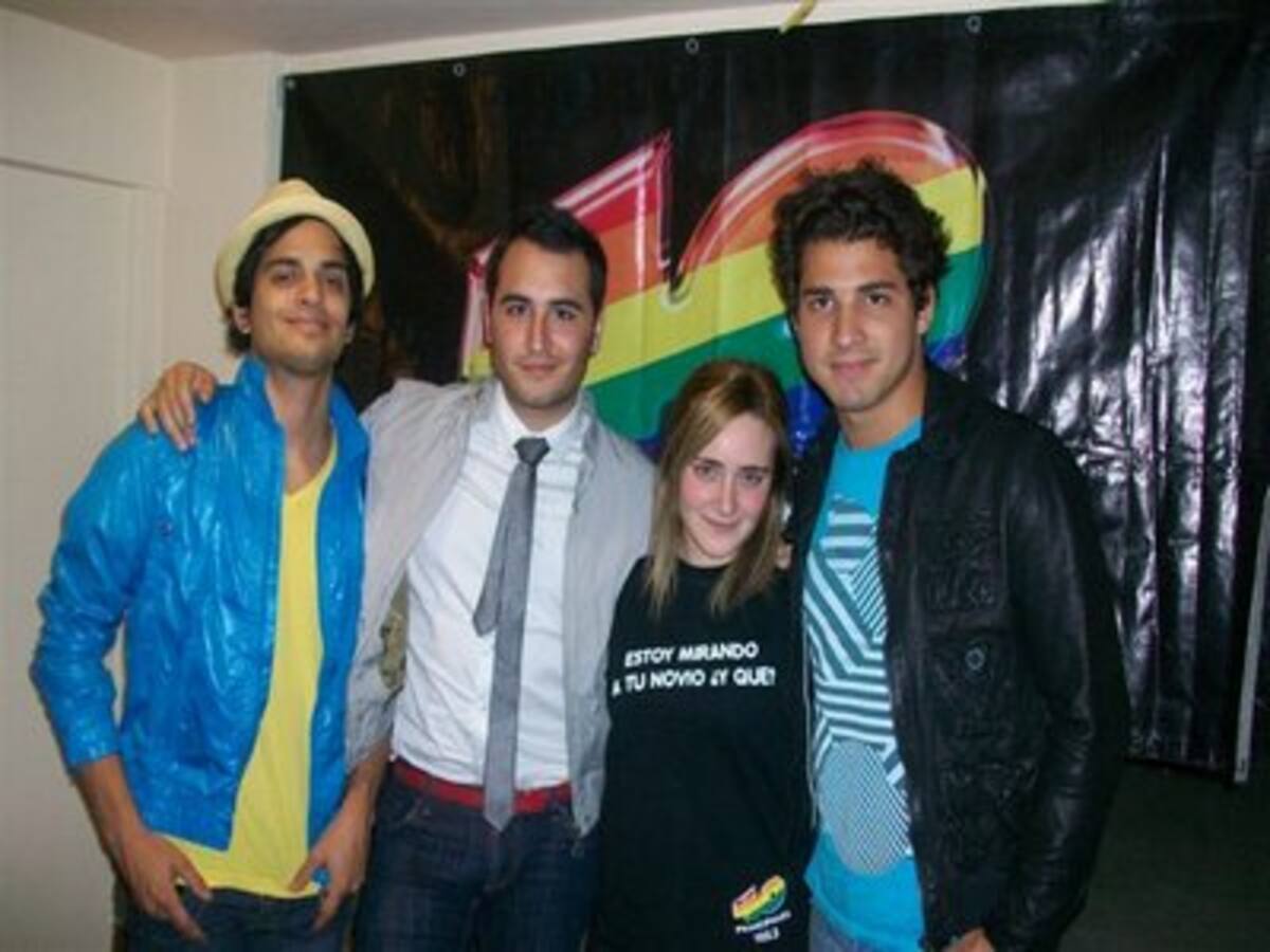 Reik y cumplañera...